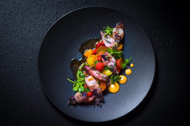 Grill Baby Squids With Cherry Tomatoes Grill Baby Squids With Cherry Tomatoes